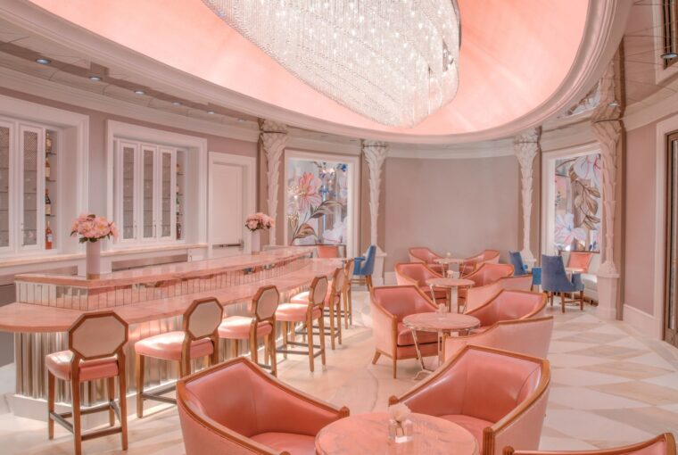 Pink Tea Room, Hotel Bennett, Spas of America