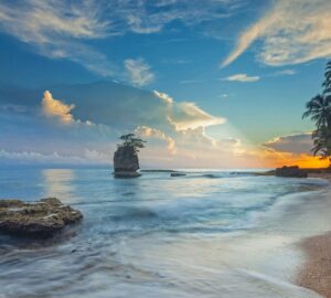 Costa Rica, Blue Zones, Healthy Living + Travel